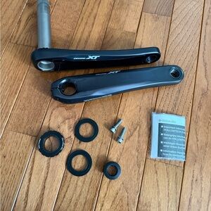 Shimano XT FC-M8120 Crankset 175mm 1x